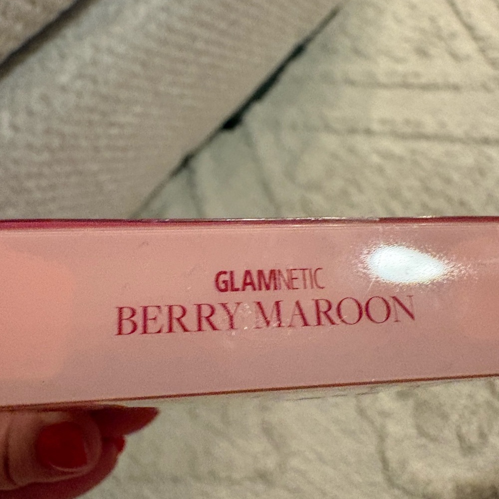 Glamnetic berry maroon short round Press-On Nails - Picture 2 of 2